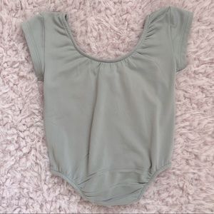 NWOT Bailey's Blossoms Maggie Cap Sleeve Leotard - Granite